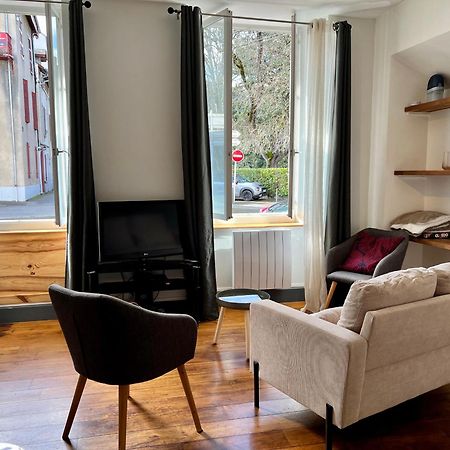 Joli Appartement En Centre Ville バニエール・ド・ビゴール エクステリア 写真