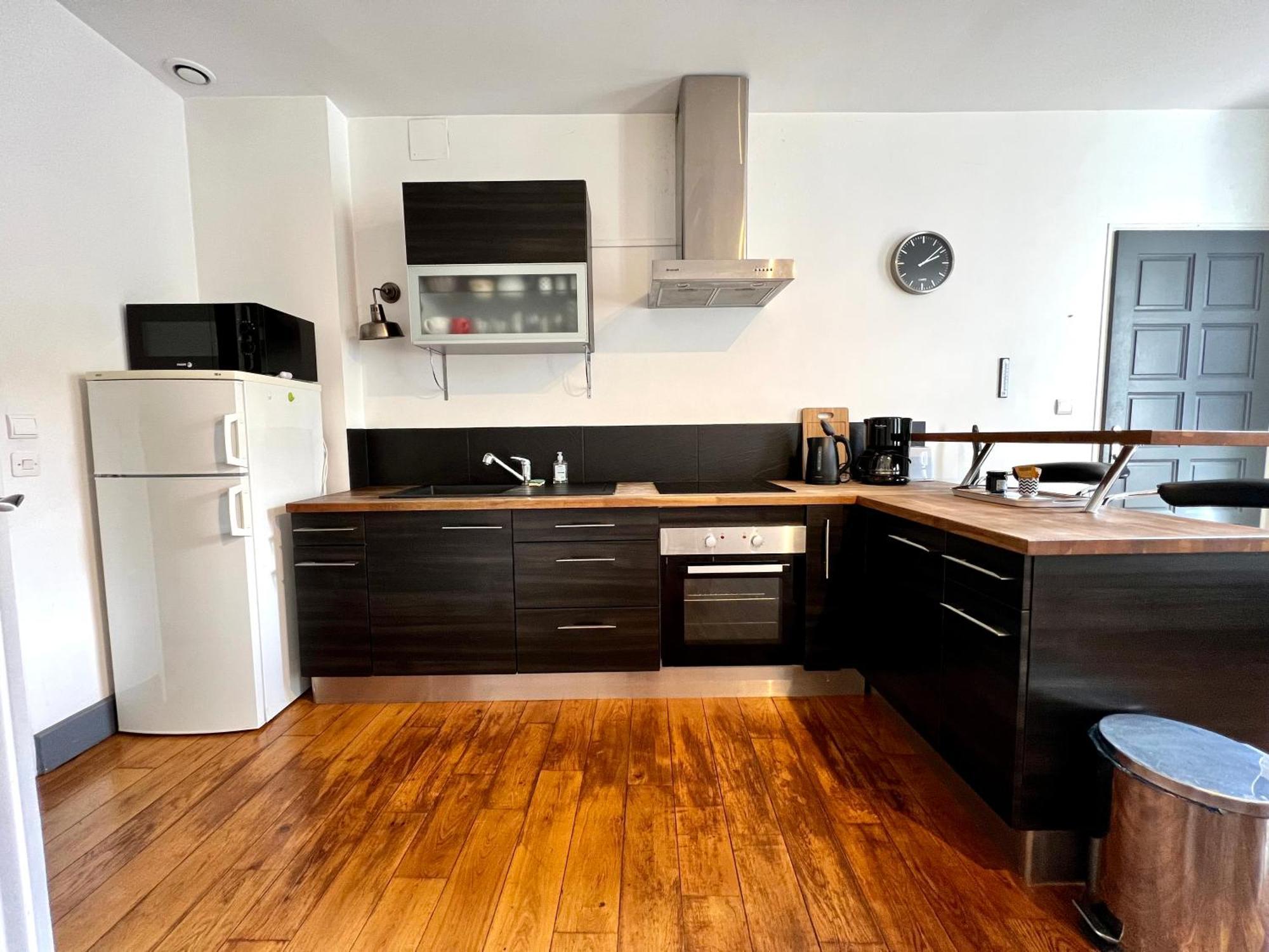 Joli Appartement En Centre Ville バニエール・ド・ビゴール エクステリア 写真